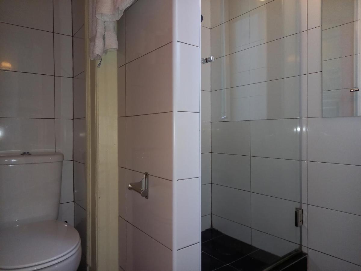 Lisbon Budget Inn ภายนอก รูปภาพ