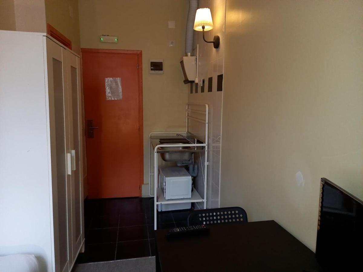 Lisbon Budget Inn ภายนอก รูปภาพ