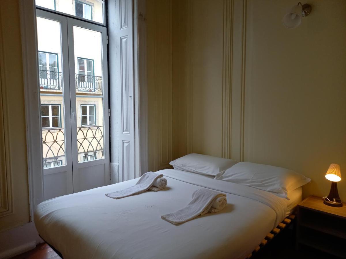 Lisbon Budget Inn ภายนอก รูปภาพ